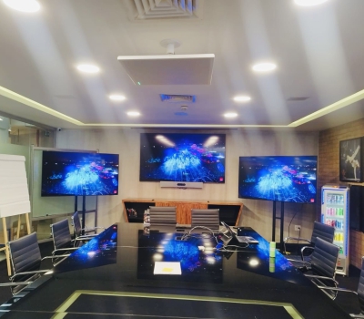 Espaço e Salas Multimídia